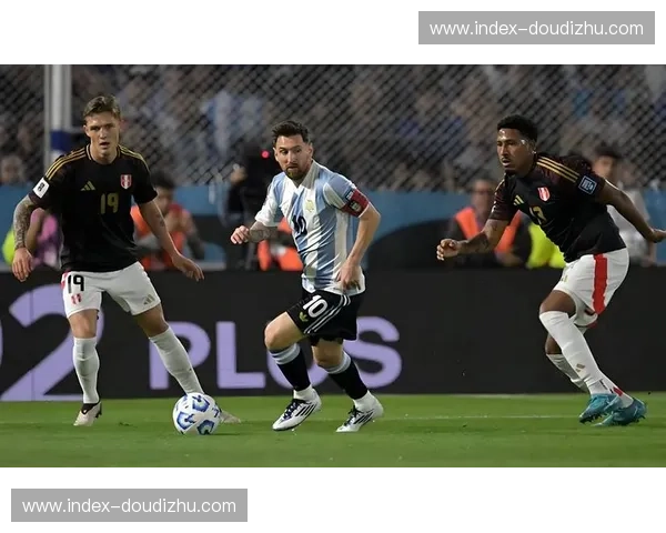 阿根廷劳塔罗阿尔瓦雷斯状态正佳 分担梅西进攻压力